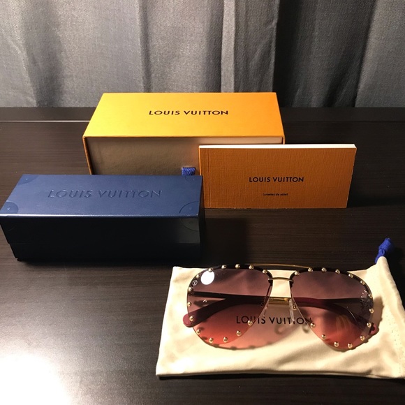 Louis Vuitton Accessories - Louis Vuitton The Party Sunglasses
